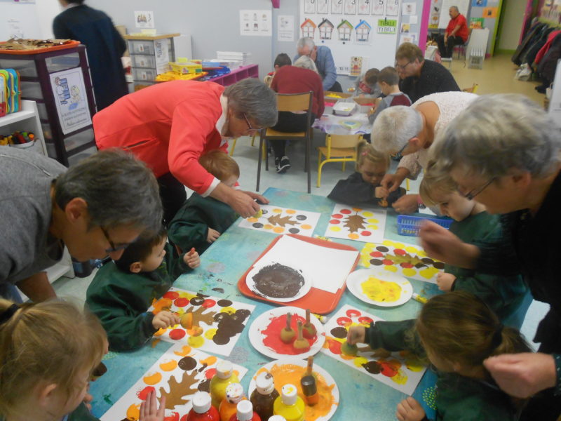 Semaine bleue en maternelle