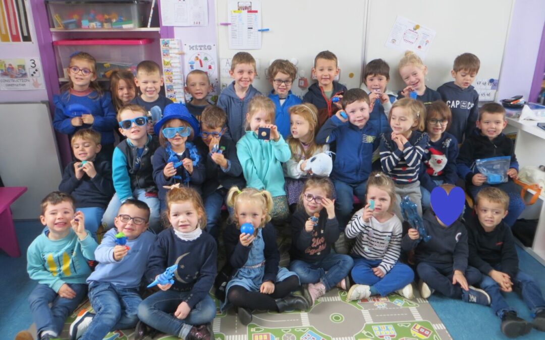 Journée bleue en maternelle