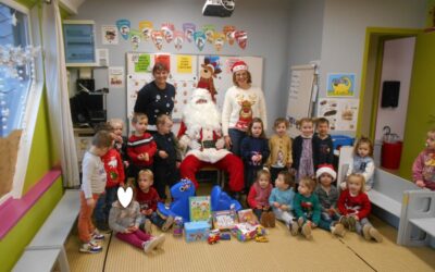 Visite du père noël en maternelle