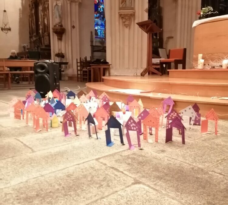 Célébration de Noël à l’église