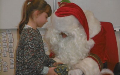 Visite du Père Noël dans la classe de CE1-CE2