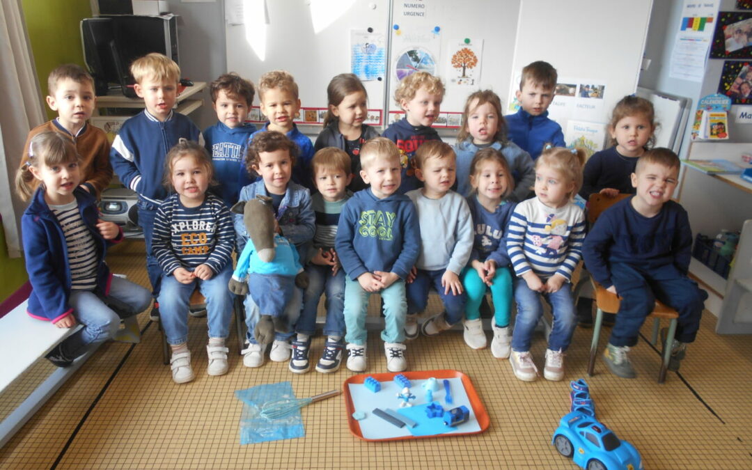 Journée bleue en maternelle
