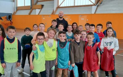 Séances de hand pour les élèves du primaire