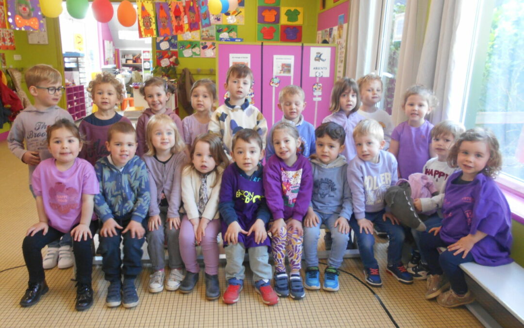 Journée violette en maternelle