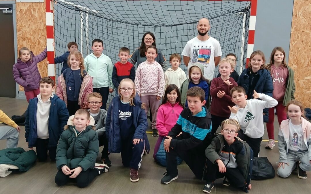 Cycle hand pour les élèves de primaire