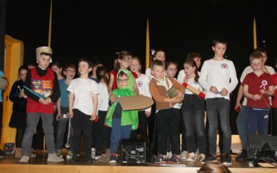 Notre spectacle de Noël : un voyage magique pour réparer le temps !