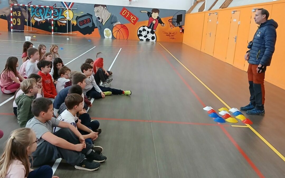 Initiation aux jeux de relais